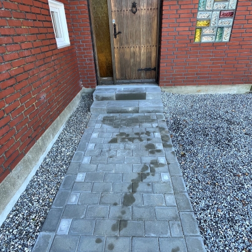 Ny belægning ved indgang